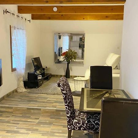 Calme Dans Maison De Village 60M2 Super Confort Дінь-ле-Бен Екстер'єр фото